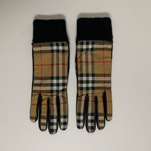Burberry gloves